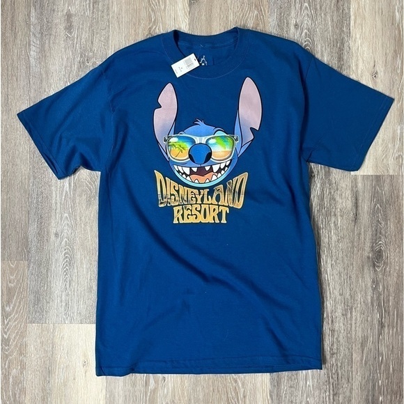 DISNEYPARKS NWT Disneyland Resort Stitch t-shirt blue size medium. - Picture 1 of 6